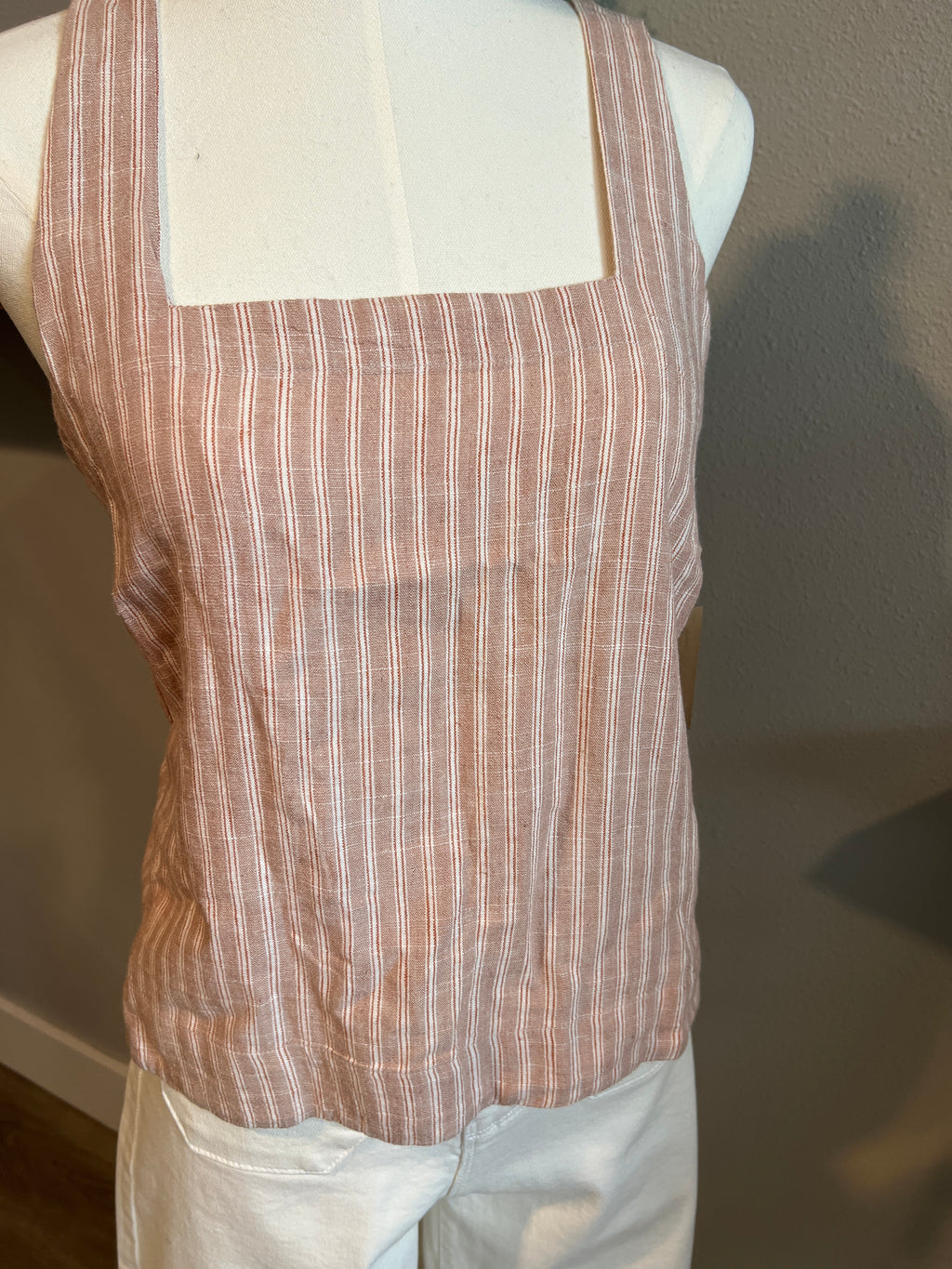 Elaris Sunveil Tank
