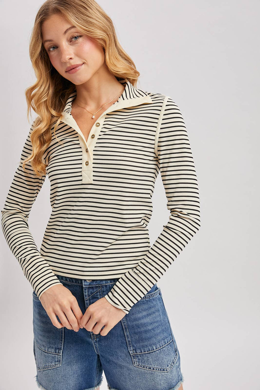 Ribbed Button Henley